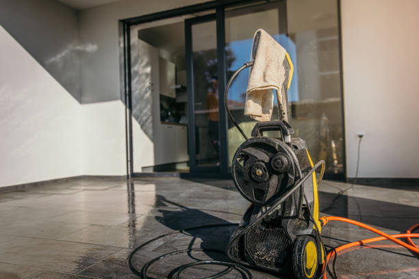Best Soft Washing for Delicate Surfaces in Little Chute, WI